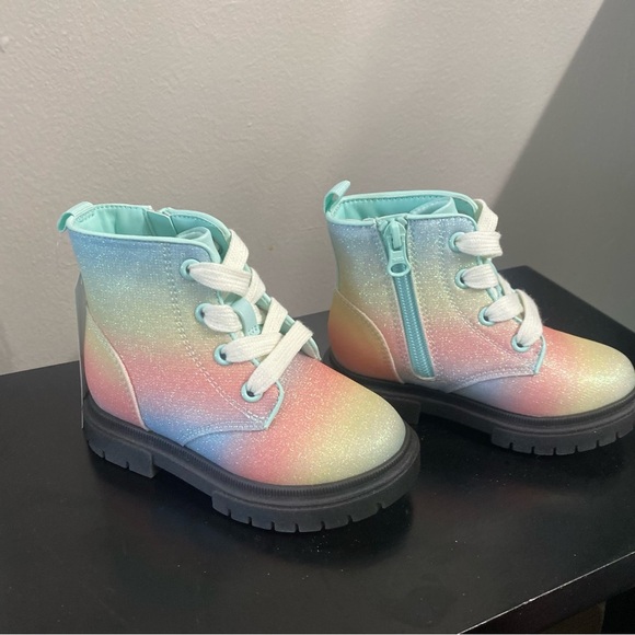 Cat & Jack Other - Girls' Kids Amaya Rainbow Lace-Up Combat Boots Cat & Jack Size 8 New
